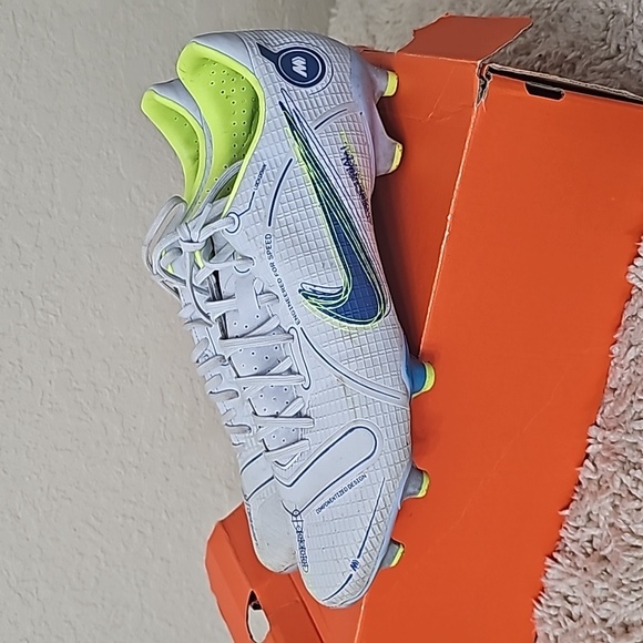 Nike Vapor 14 Academy Soccer Shoes Cleats - Picture 5 of 16